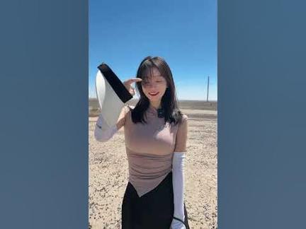 New TikTok beauty short video (beautiful girl)069 material-009