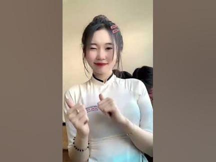 Info gái xinh và áo dài Việt Nam: @nhnq.06