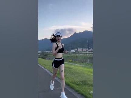 New TikTok beauty short video (beautiful girl)084  material-011