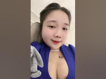 ID Tik Tok áo dài gái xinh @betran915