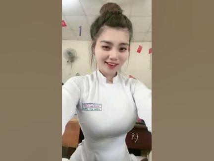 ID Tik Tok áo dài gái xinh @yenvy0148