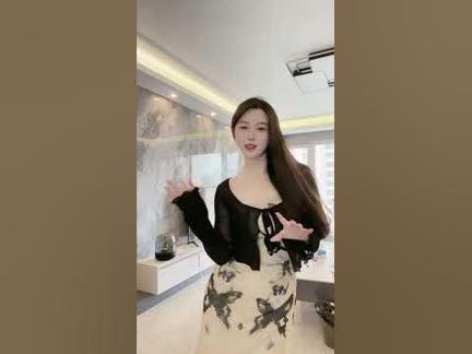 New TikTok beauty short video (beautiful girl)097  material-015