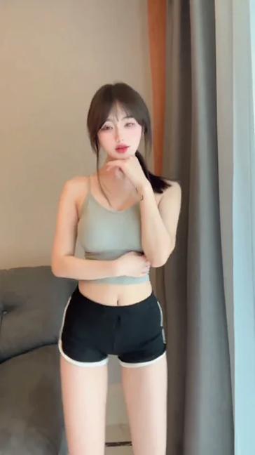 New TikTok beauty short video (beautiful girl)106  material-007