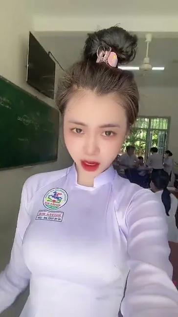 ID Tik Tok áo dài gái xinh @phunny102