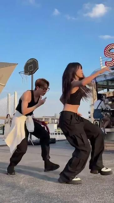 Cô gái Trung Quốc xinh đẹp đang nhảy múa 339 #shorts #tiktok #douyin #dance #beautiful